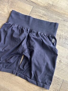 Black High-Waist Ribbed Waistband Workout Shorts